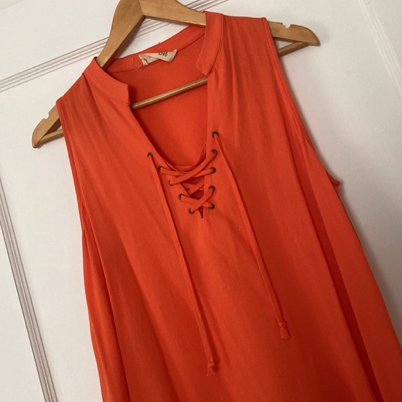 Tank top - Picture 2 of 3